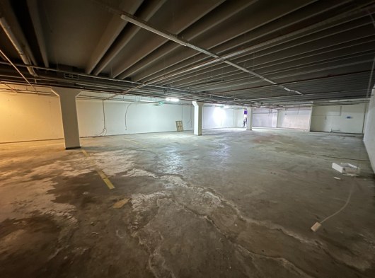 SERVERGAZİ'NİN GÖBEĞİNDE 800 M² TİCARİ RUHSATLI DÜKKAN MAĞAZA